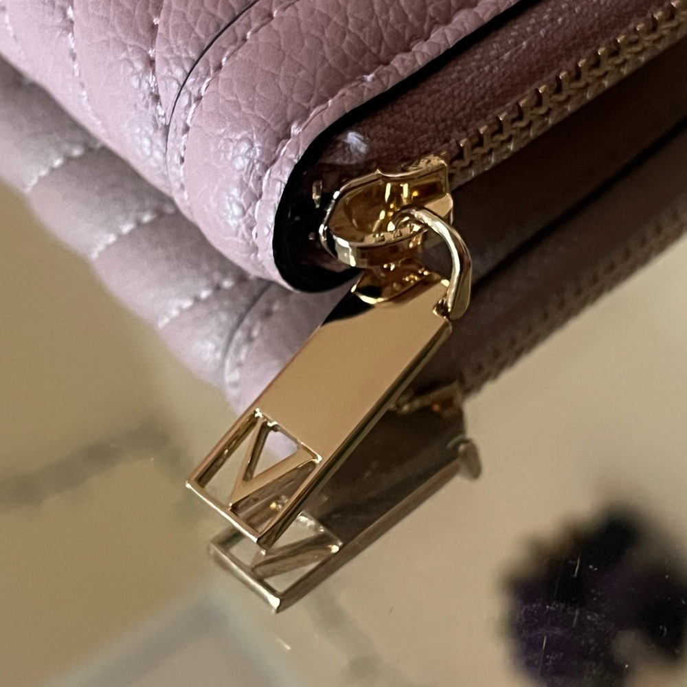 The Victoria Small Wallet Orchid Blush VICTORIA’S SECRET - Picture 4 of 7